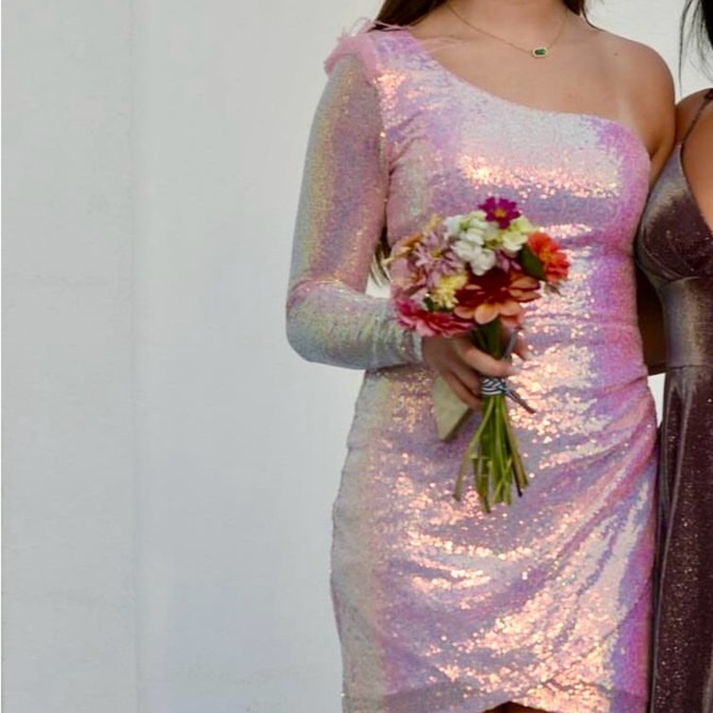 Elegant Sequin Pink Dress - Picture 2 of 3